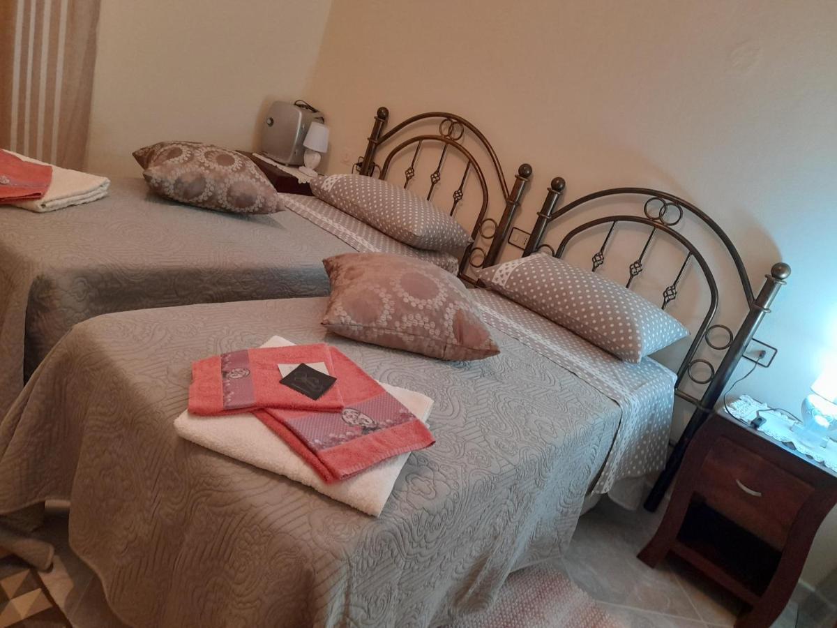 Locanda 130 Fonni Bagian luar foto